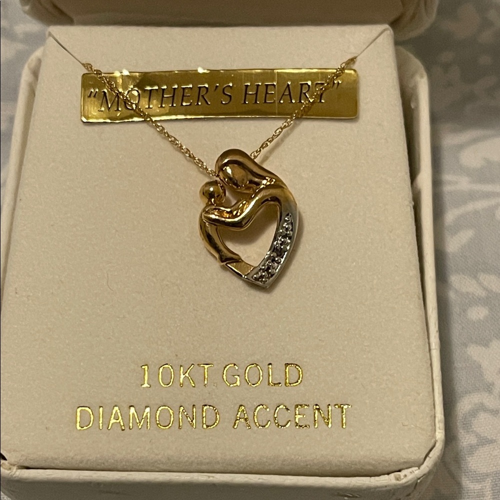 10KT Gold "Mother's Heart" Pendant Necklace with Diamond Accent - Gold
